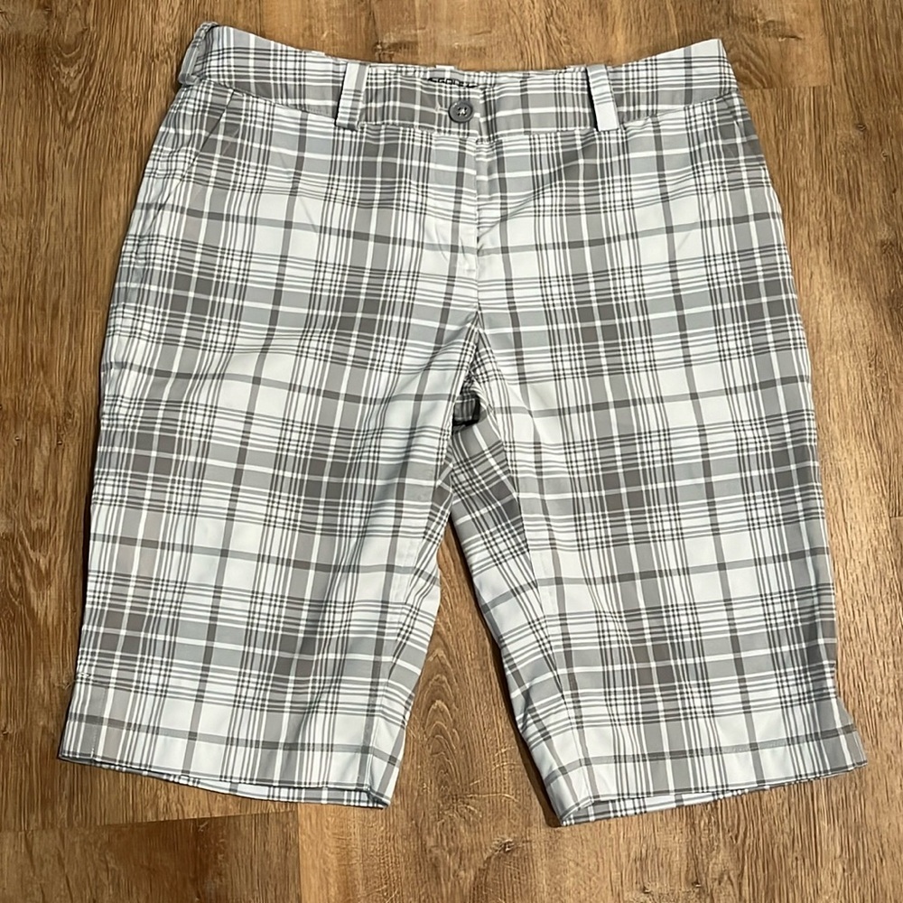 Nike | Gray Plaid Golf Shorts